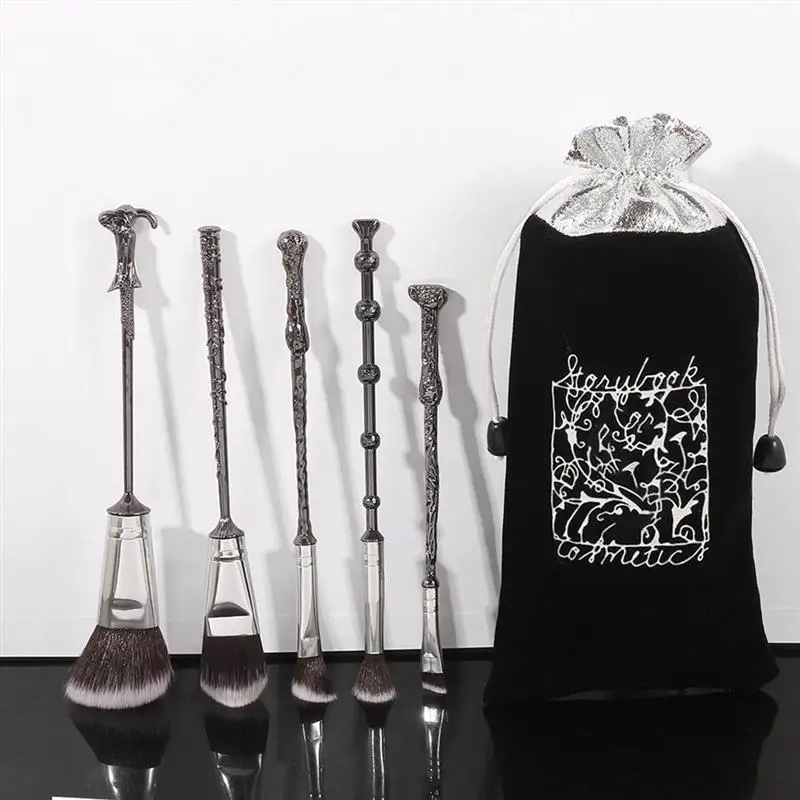 

2021 Newest Potter Makeup Brush 5 Pcs/Set Wizard Wand Makeup Brushes Movie Makeup Brush Set for Women Girls Anime makeup brush