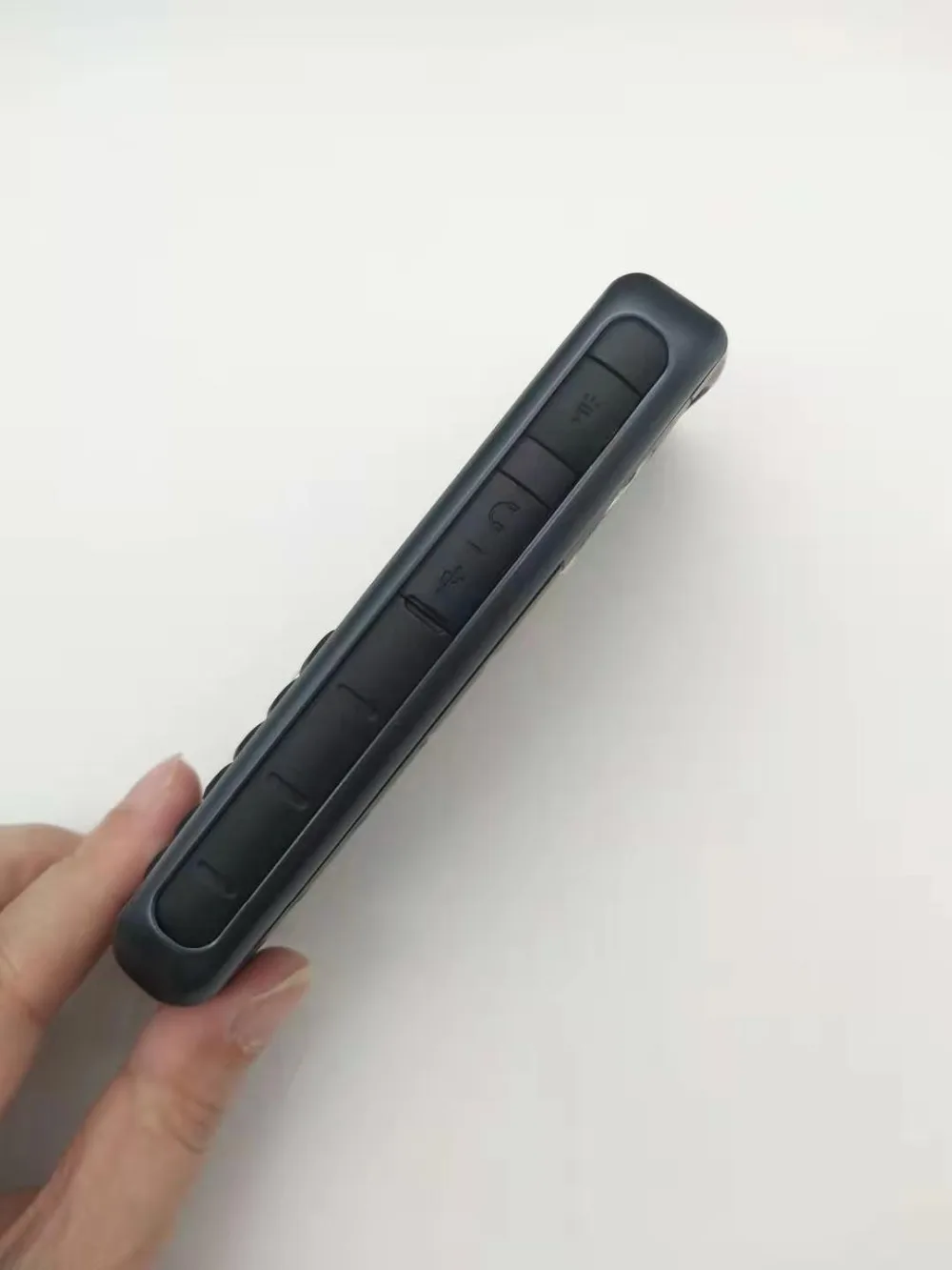 B2710 разблокированный samsung B2710 1300 мАч 2MP gps 2,0 дюймов 3g водонепроницаемый мобильный телефон Восстановленный