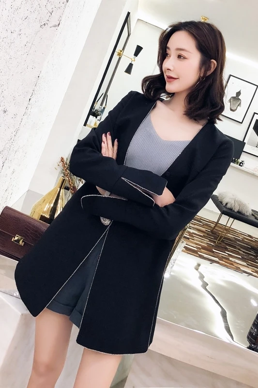 

New V-neck Flare Sleeve Two Buttons Slim Fashion Women Suit Blazer OL Ladies Sexy Black Jacket All Match