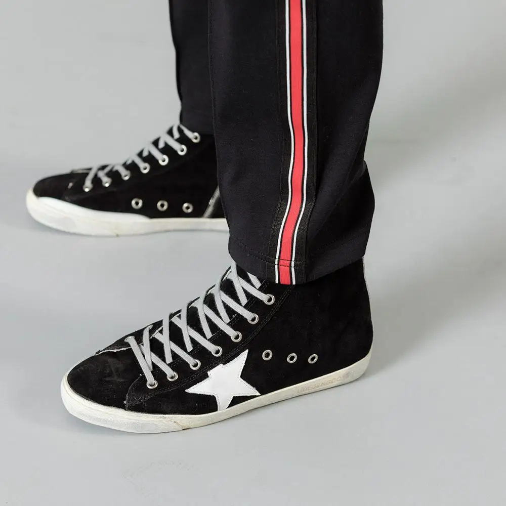 Мужские спортивные брюки SIMWOOD весенне весенние с контрастной боковой полоской и