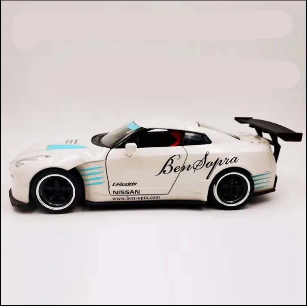 1:24 Nissan supercar модель автомобиля с высокой имитацией сплава из коллекционного