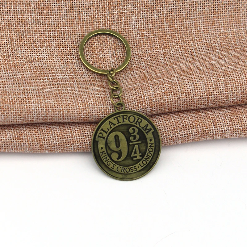 Hp cosplay Platform 9 3/4, брелок с логотипом, 2 цвета, круглая подвеска, аксессуары, брелок, коллекция, реквизит, ювелирное изделие, подарок для фанатов