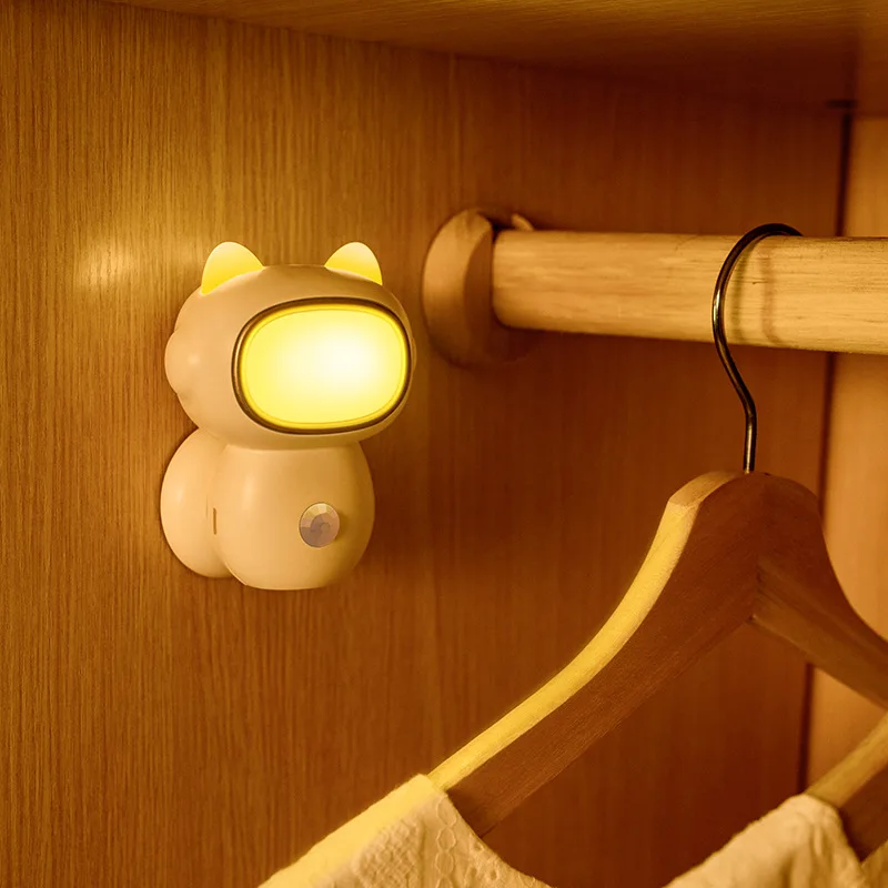 

Led Night Light Creative Cute Robot Body Sensor USB Charging Bedroom Baby Sleeping Night Light For Bedroom Decoration