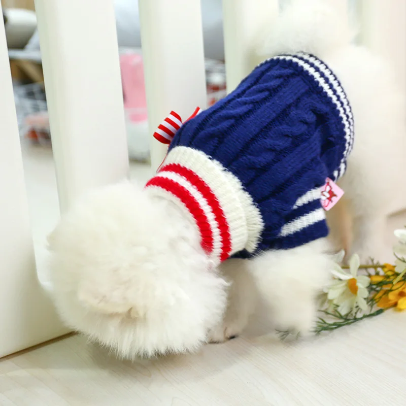 PETCIRCLE новая осенняя и зимняя одежда для маленьких больших собак полосатый свитер