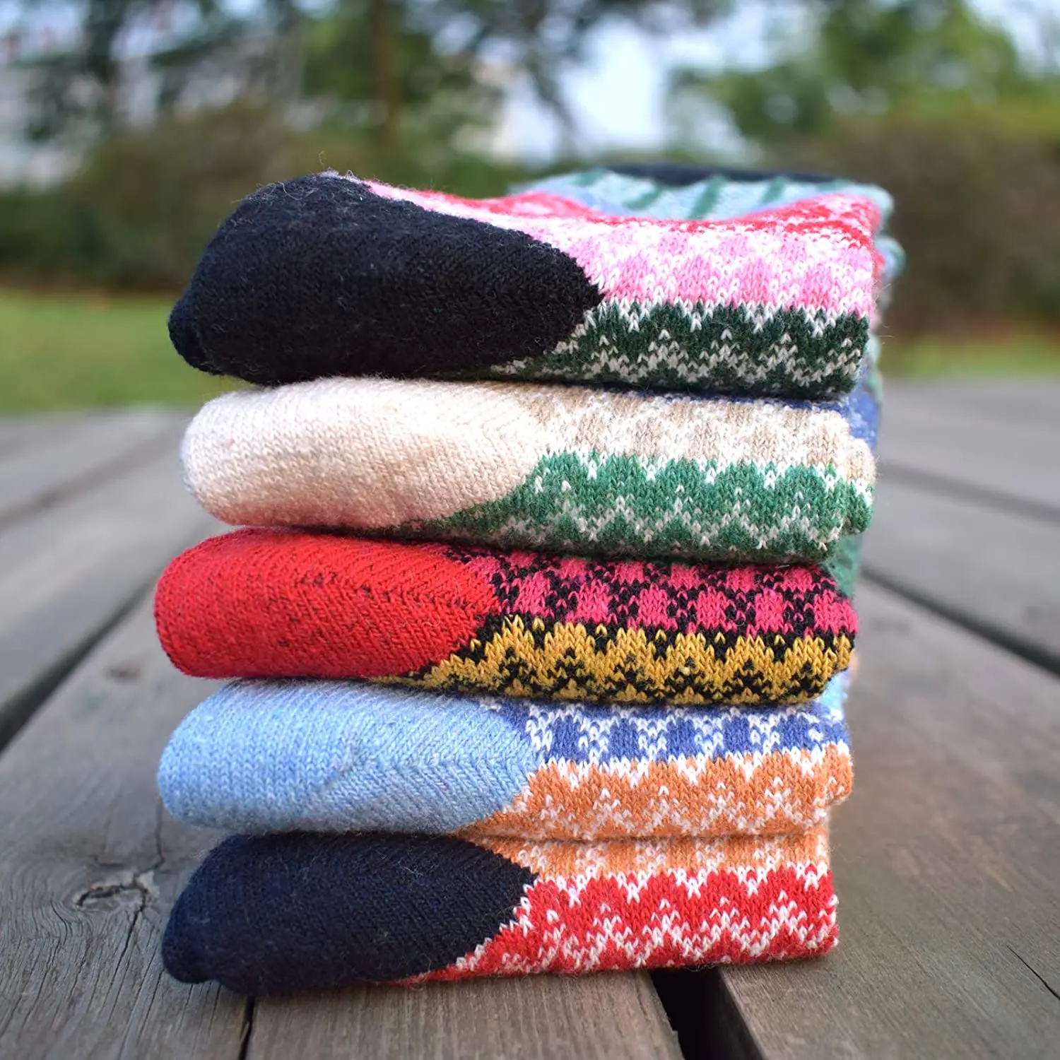 Vintage Women's Wool Socks Winter Athletic Crew Sock Warm Hiking Soft Thick Mid Calf Dress Boot Socks 5 Pairs