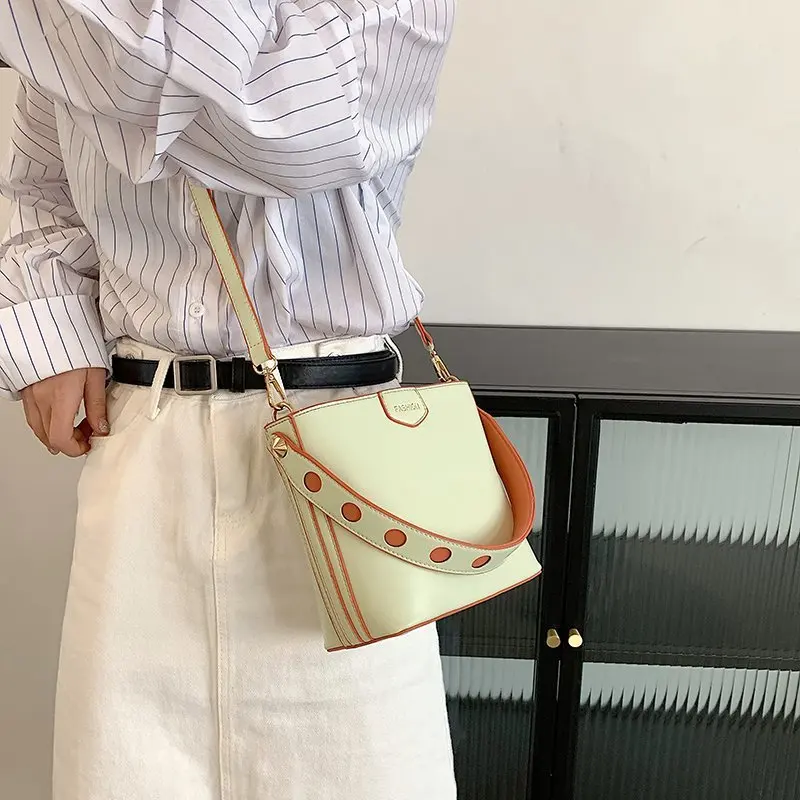 

Fashion Bucket Shoulder Bags For Women 2021 Spring New Lady Handbags Crossbody Bag Luxury Designer Travel Top-Handle Bags Female