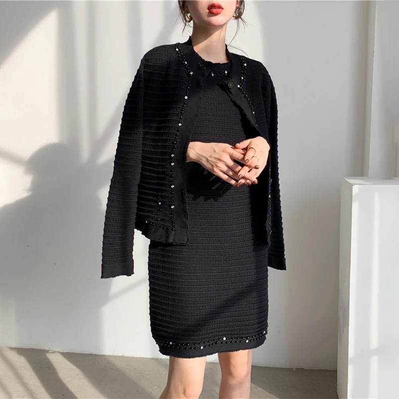 TWOTWINSTYLE лоскутный жемчужный Женский комплект из двух предметов Кардиган с