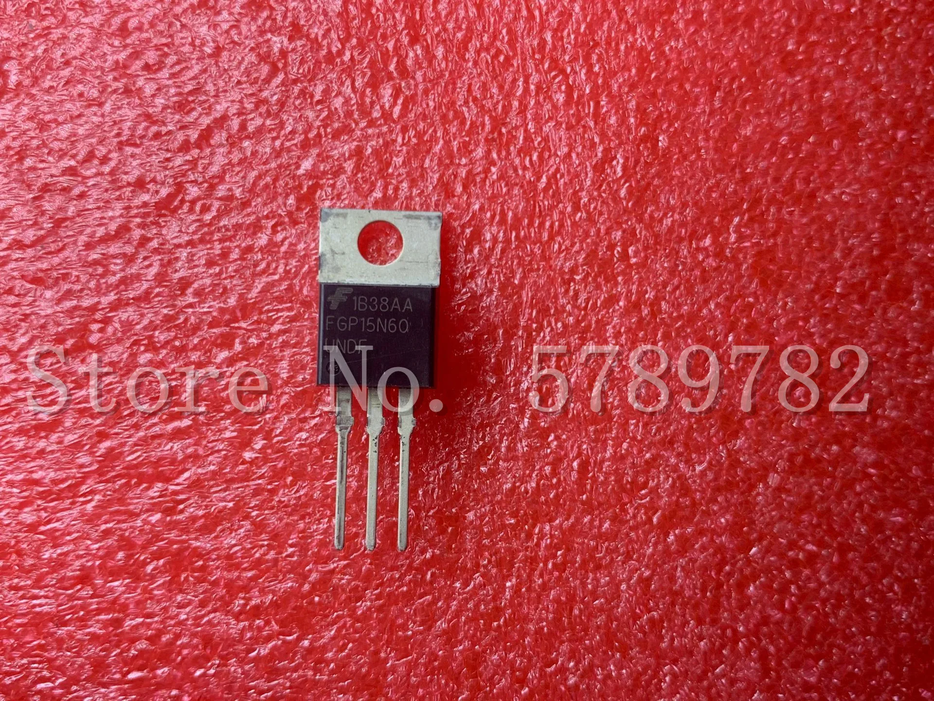 

1 шт./лот NEW FGP15N60 FGP15N60UNDF TO220