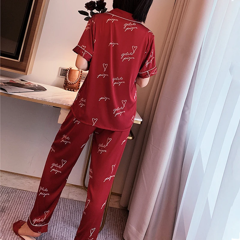 

Women Ice Snow Silk Pajamas Short-sleeved Trousers Ladies Simple Two-piece Suit Can Be Worn Outside Home Service Nuisette Femme