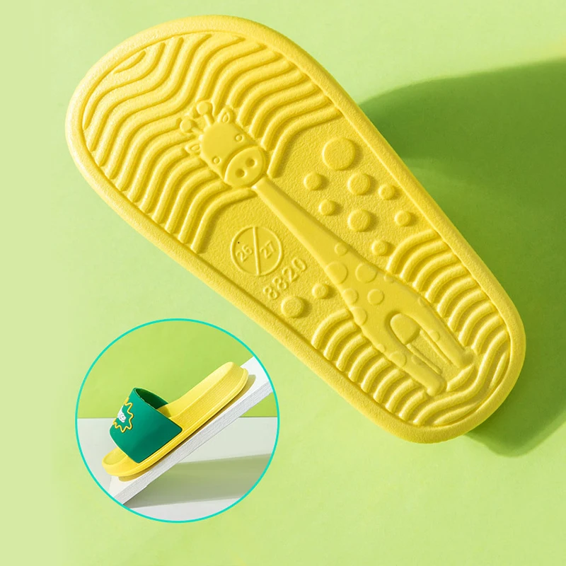 

For Boy Girl Cartoon Rainbow Shoes Children Dinosaur printed Slippers Summer Flip Flops Baby Indoor Beach Swimming Slipper