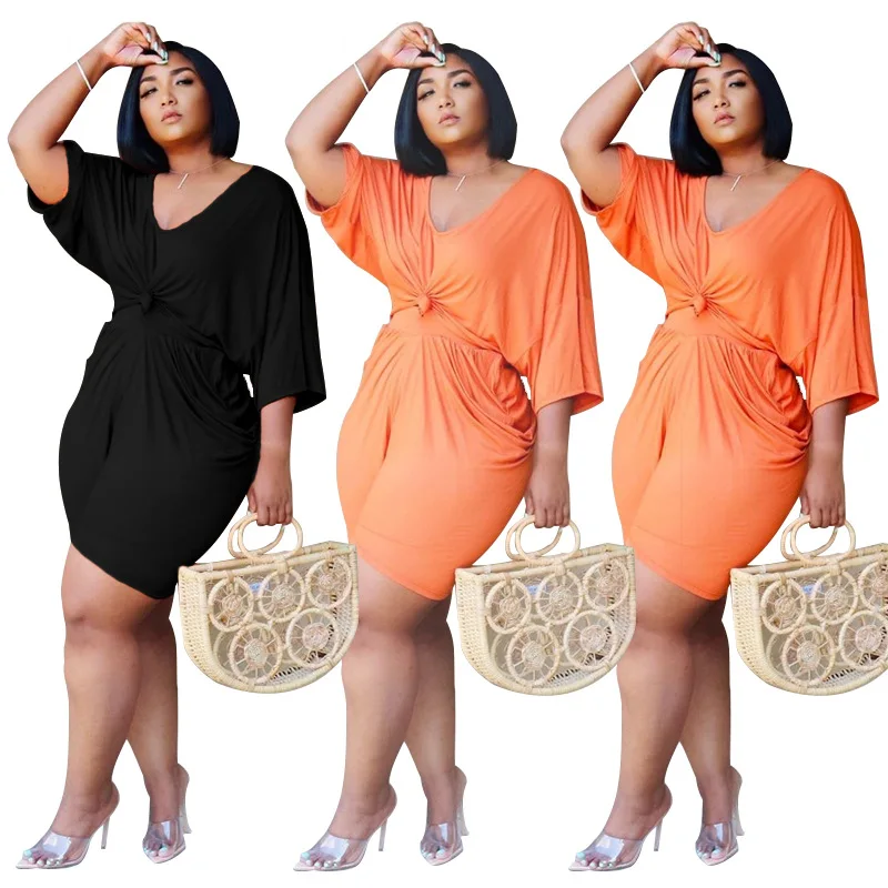 

2020 hot sale fashion solid color v neck half sleeve t-shirt and shorts office lady female tracksuit casual outfits