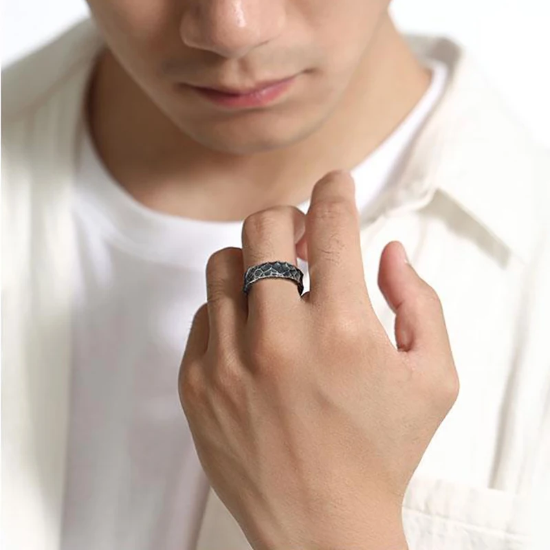 

New Style Silver Retro Open Irregular Shape Niche Design Light Luxury Popular High-end Male Cold Wind Ring