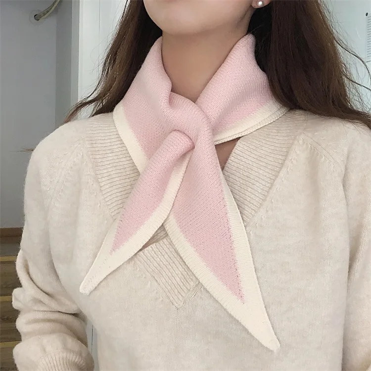 Шарф женский осенне-зимний трикотажный эластичный с бантом |