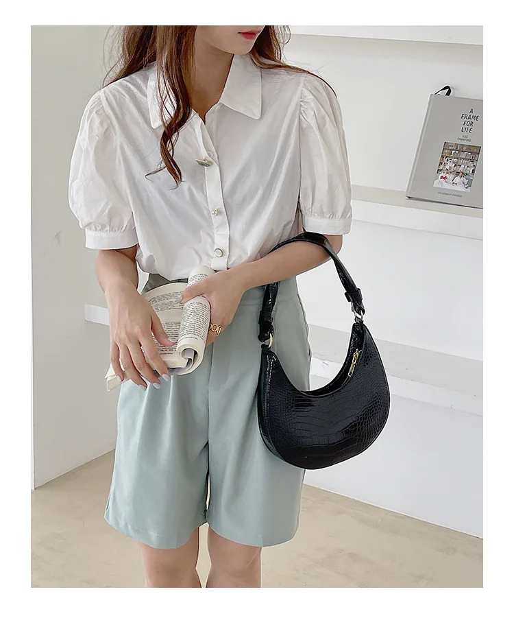 

Women's Bags 2021 New Retro PU One-shoulder Crescent Bag Niche Design Women Handbags on Sale