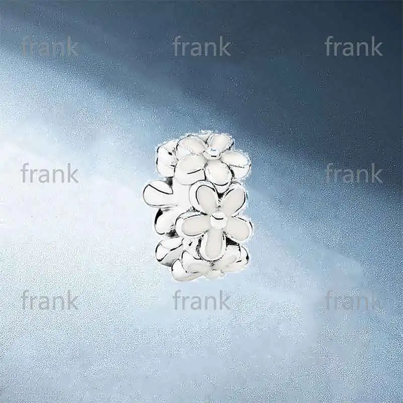 

791495EN12-DARLING-DAISIES-SPACER