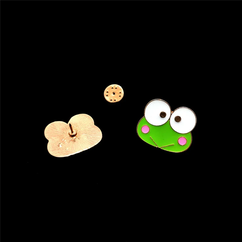 

new fashion cute frog brooch for women pin lovely cartoon animal brooch alloy brooches beautiful pin clothes bag accessories