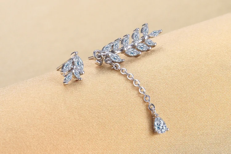 Женские асимметричные серьги из серебра 2019 пробы с фианитом | Украшения и