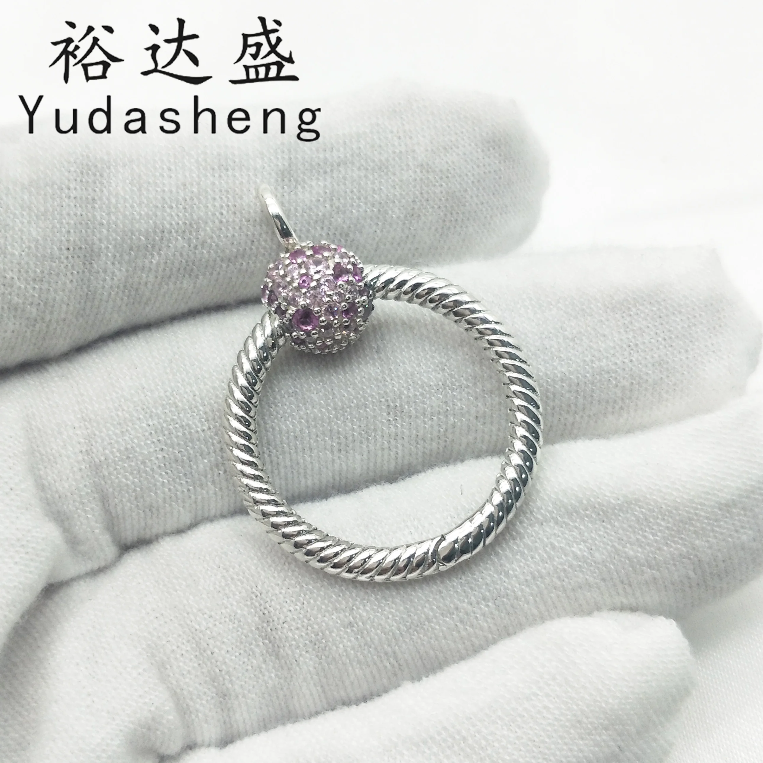 

925 Silver Moments pink Pave O-shaped pendant small