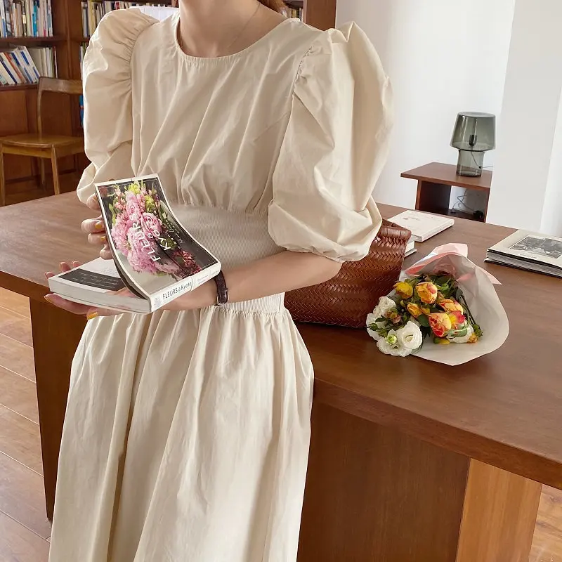 Женское платье средней длины в стиле ретро Alien Kitty однотонное летнее с эластичным