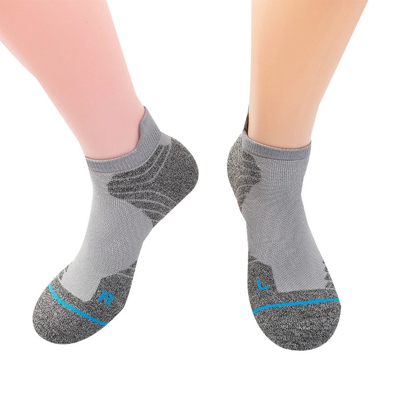 

4 Pair Sports Socks Men Outdoor Running Basketball Socks Towel Bottom Ankle Socks Breathable Elastic Sweat Absorbent