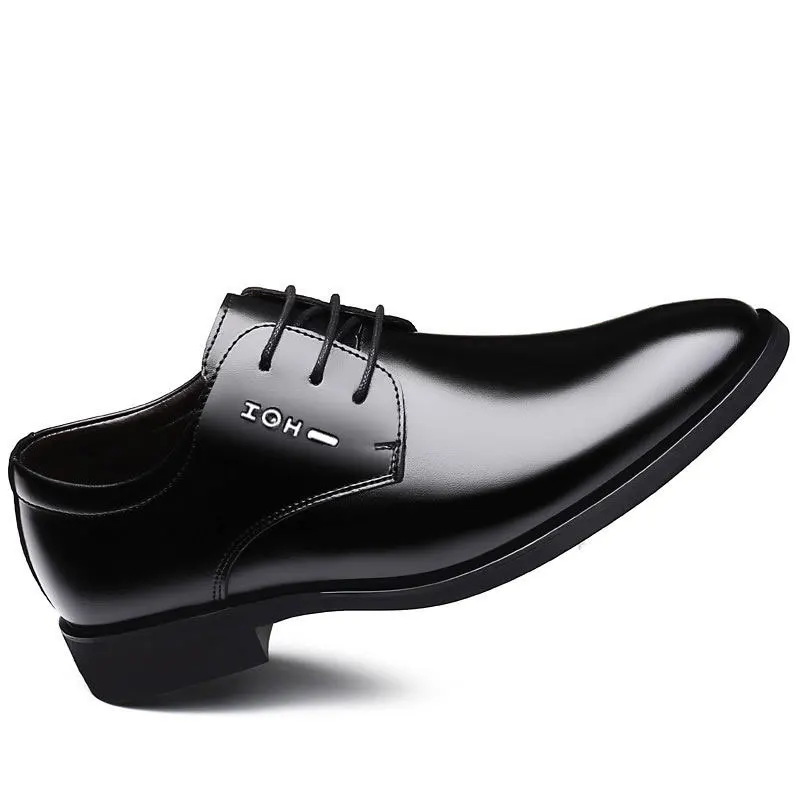 

Classic Business Men Dress Shoes Fashion Elegant Formal Wedding Shoes Men Slip on Office Oxford Shoes for Men 2021 New