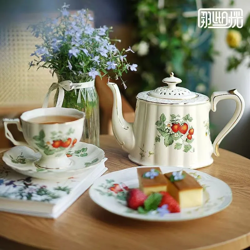 Европейская керамическая кружка и блюдце в стиле ретро большой объем чайник из