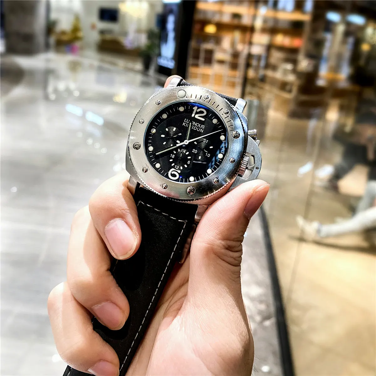 

Men's Waterproof Luminous Waterproof Tough Guy Sport Watch Large Dial Watch