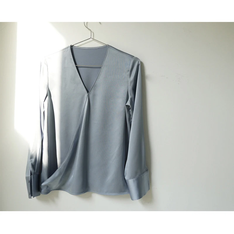 Женская офисная блузка GOPLUS Весенняя однотонная с v образным вырезом и длинным