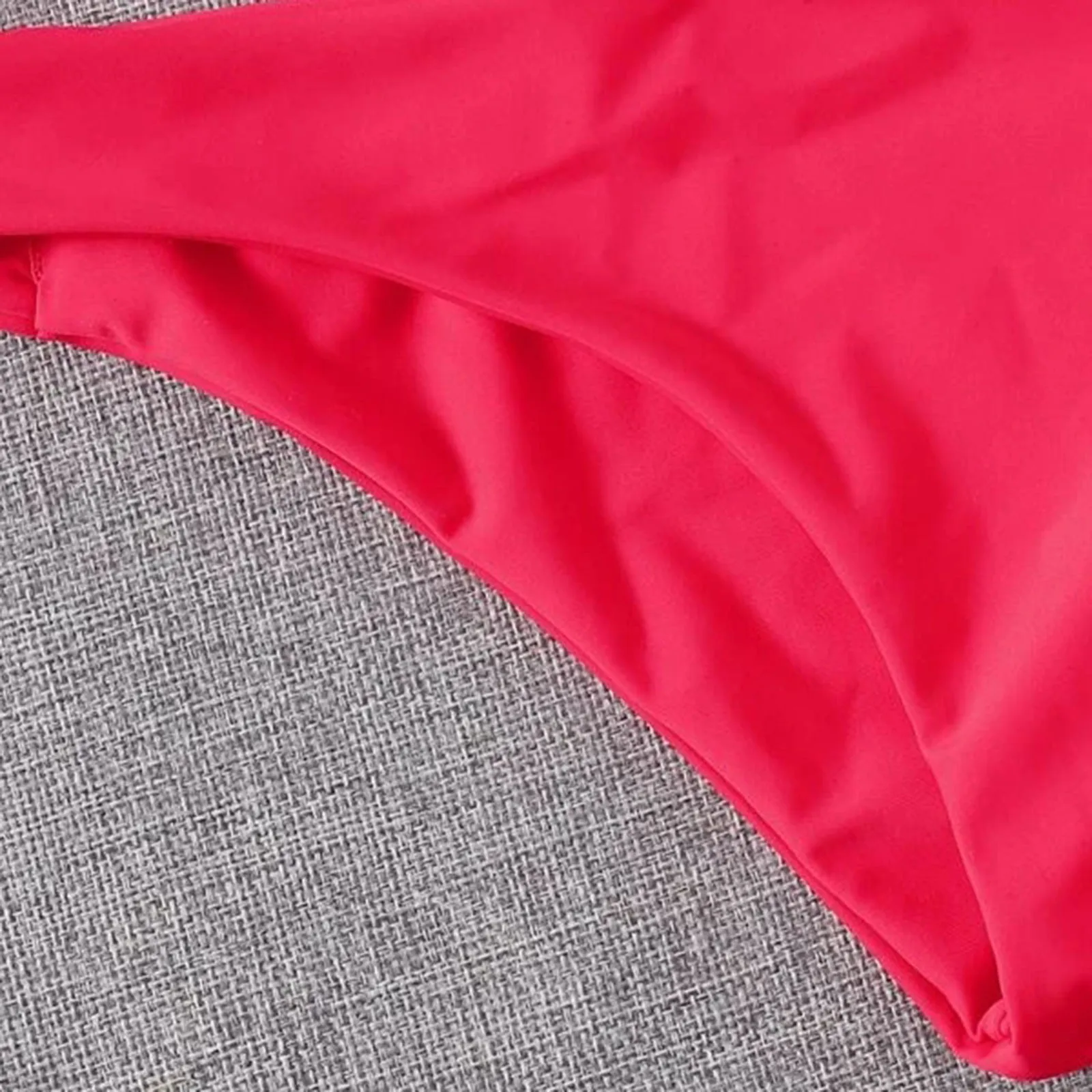 

2021 New Women Bikini Flowers Printed Push Up High Cut Hight Waist Halter Bikini Set Two Piece Swimsuit