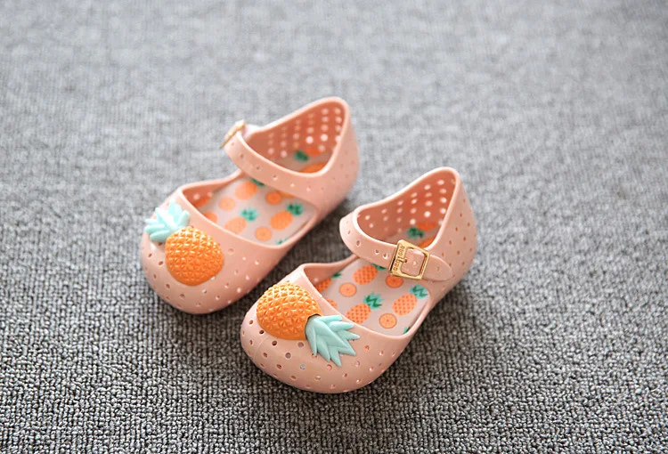 Mini Melissa/Женская обувь; Новинка года; детская обувь с дырками, украшенная фруктами; нескользящая прозрачная обувь; обувь для девочек из ПВХ на резиновой подошве