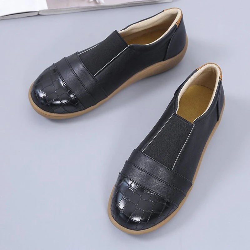 

European and American Large Size Single Shoes for Fall/winter 2021 New Round Toe Soft Sole Elastic Sleeve Light Leather Surface