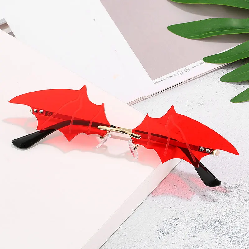 

Eyewear & Accessories