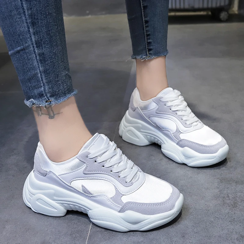 Кроссовки Bjakin увеличивающие рост спортивная женская обувь для ходьбы и бега