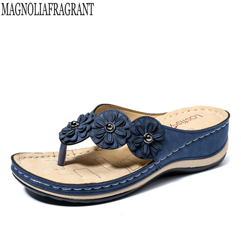 Летние женские босоножки с цветочным узором на танкетке туфли высоком каблуке