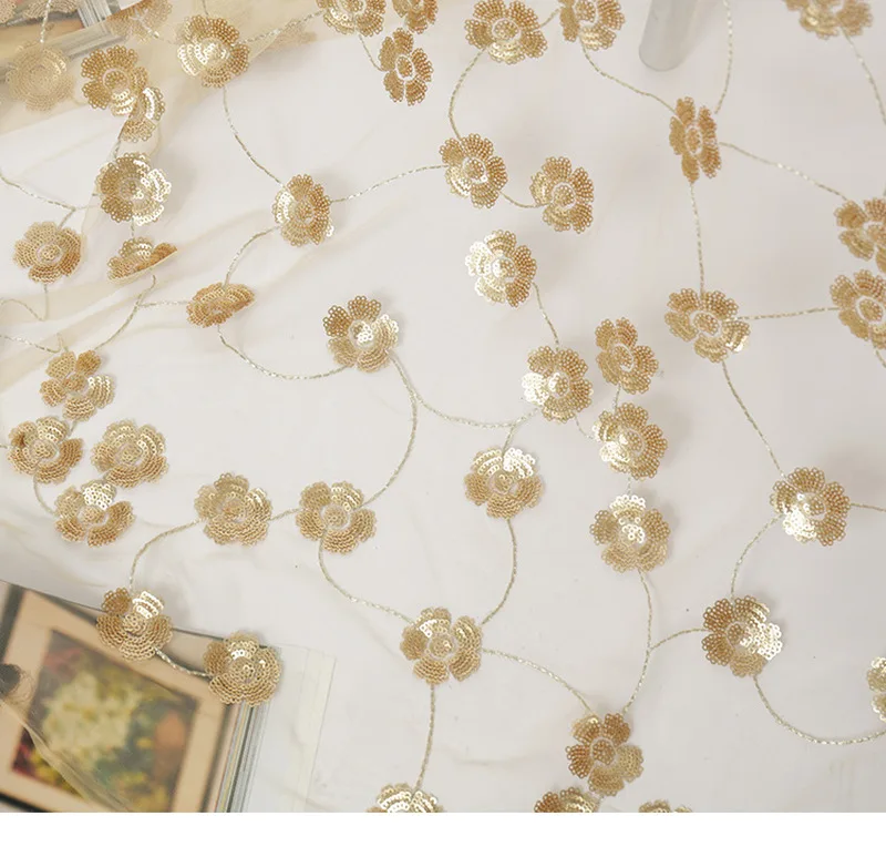 Ширина 130 см вышитые к требованиям заказчика Сверкающие Золотой цветок тюль с