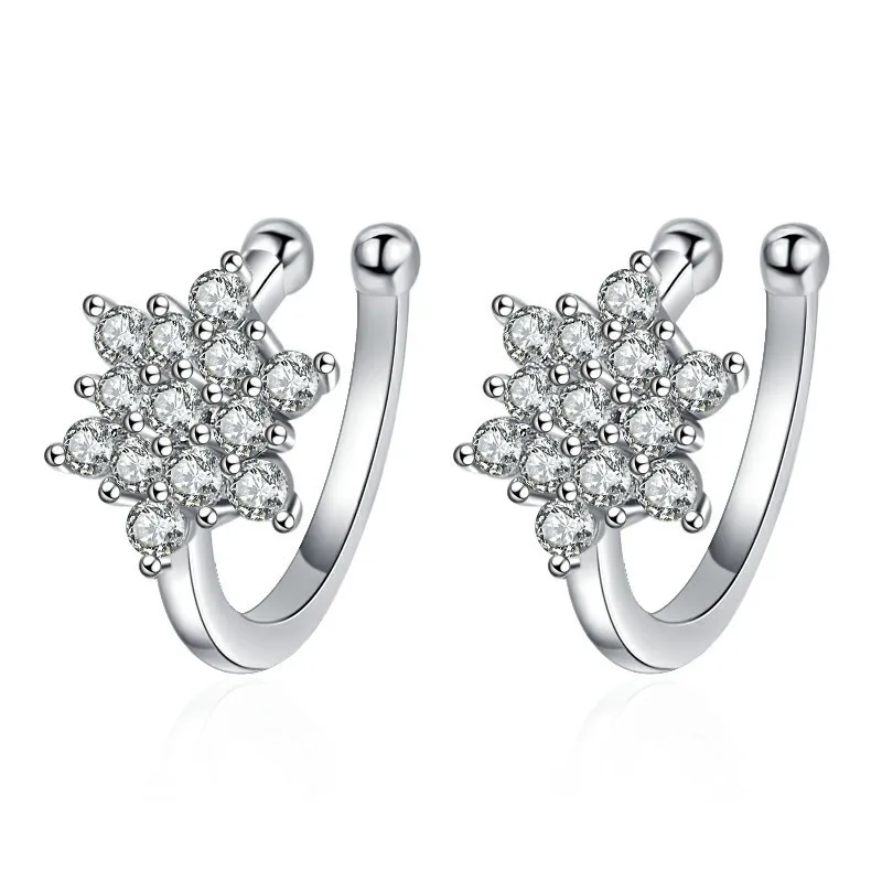 

Женские серьги-гвоздики с белым фианитом