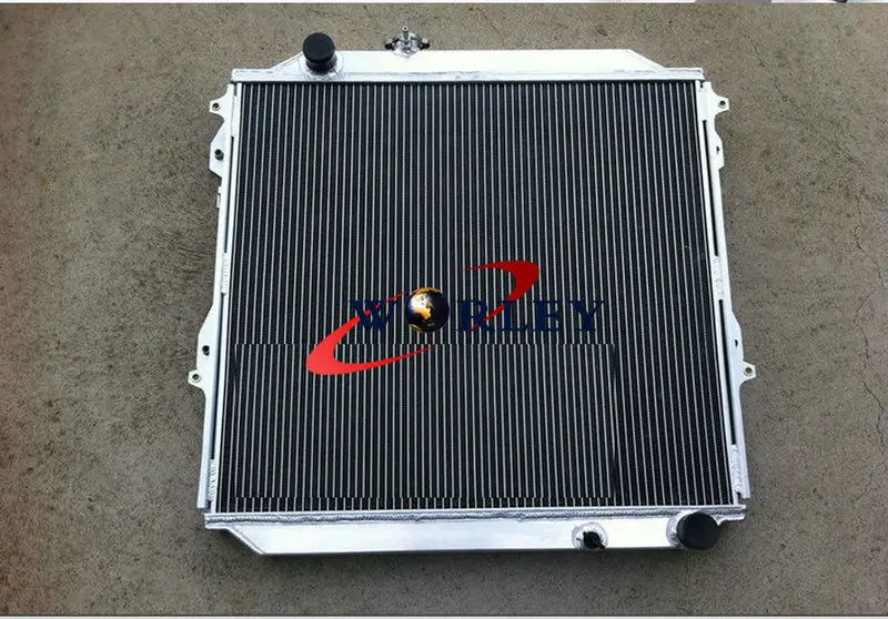 Радиатор + вентилятор для 1996-2002 Toyota 4runner Hilux Surf KZN185 и Prado KZJ90 KZJ95 3.0L 1KZ-TE TD TDiC Diesel MT 97 98 99