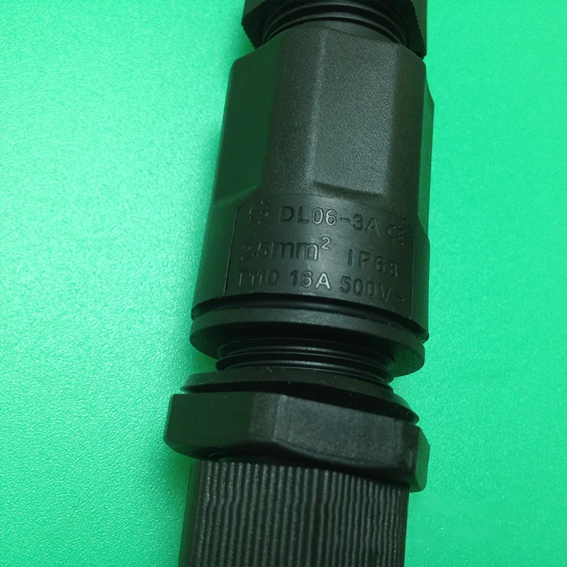 Водонепроницаемый соединитель IP68 3-контактный 10 5 мм 16 А 500 В уличный светодиодный