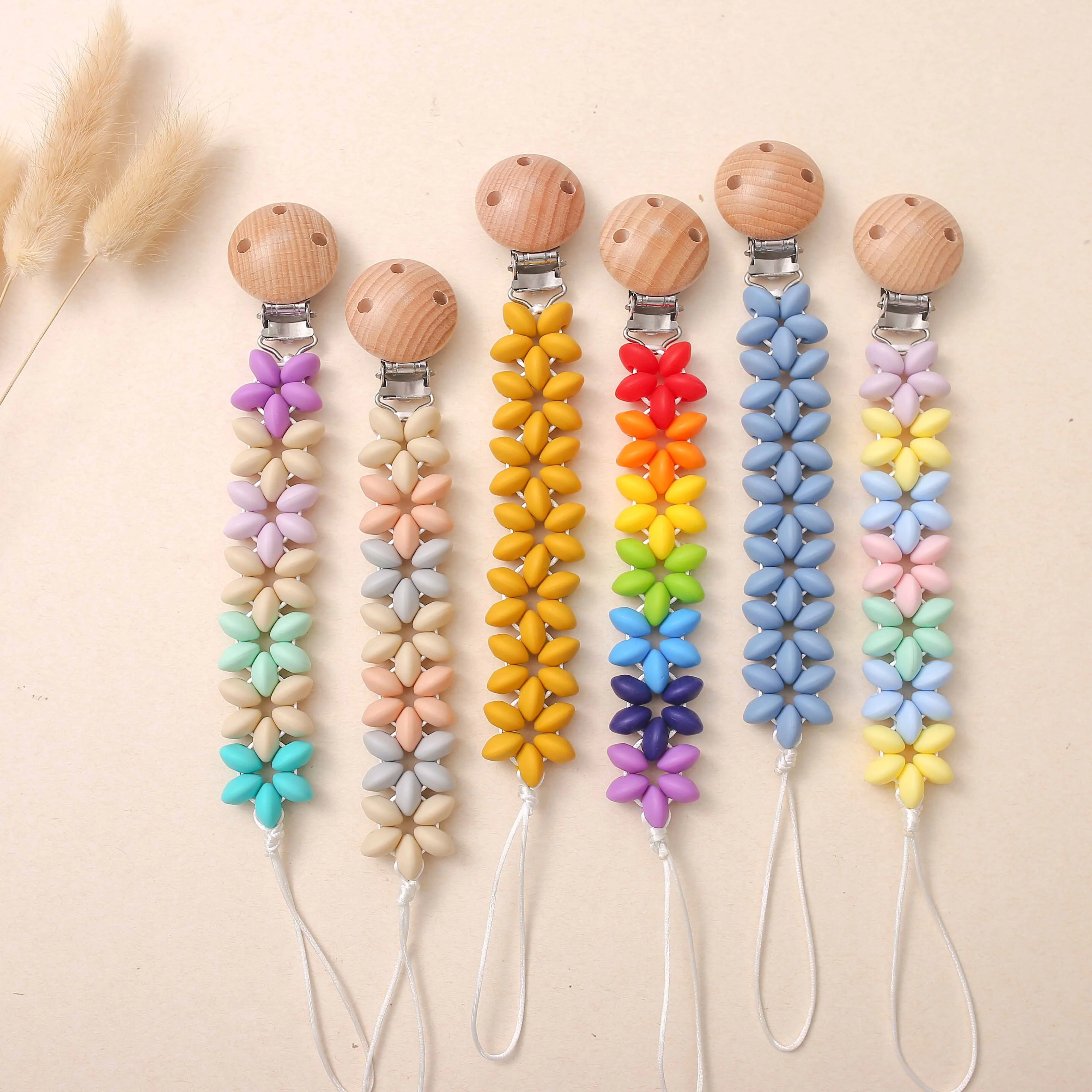 

1 Pc Baby Petal Pacifier Chain BPA Free Handmade Silicone Bead Safe Teething Chain Infant Pacifier Clip Holder for Nipples