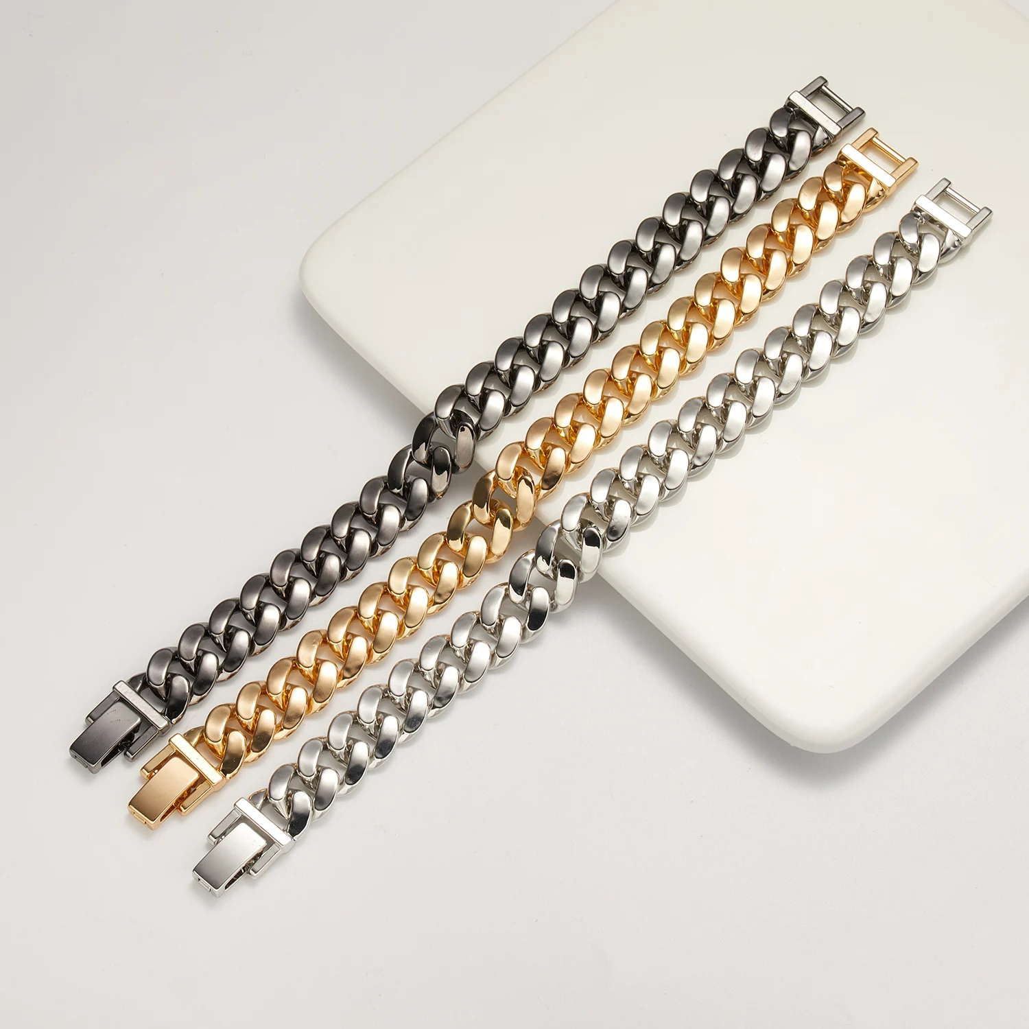 

Fashion Metal Chain Bracelet For Men Punk Charming Width 1.3 cm Circle Bangle Hip Hop Electroplating Statement Jewelry Gifts