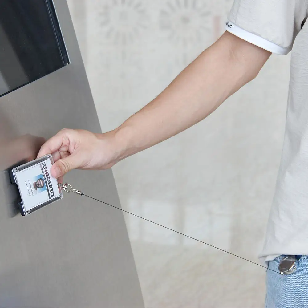 Бумажник держатель для удостоверения личности с ремешком и металлическим