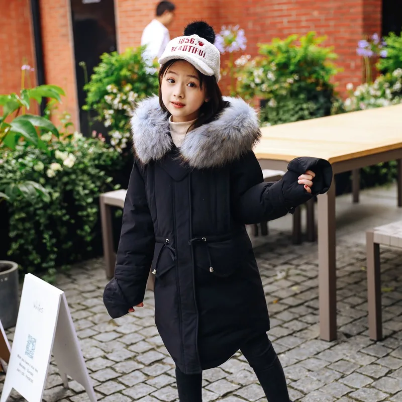 Коллекция 2019 года модные зимние пуховики для девочек с перчатками длинные модели