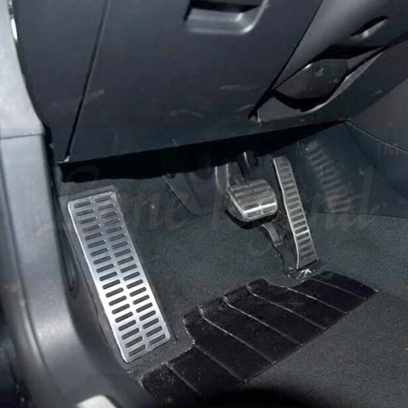 

Stainless Steel Car Fuel Gas Pedal Pads Foot Rest Pedals Cover for Volkswagen VW New Jetta MK6 LHD Car Styling Fuel Brake Pedal