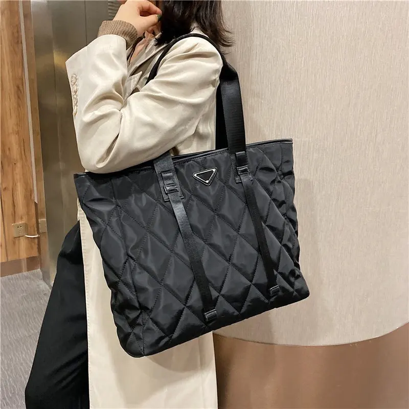 

New Fashion Trend Women's Tote Bag Rhombus Check Shoulder Bags Large Capacity Female Handbag High Quality Nylon Shopping Bag