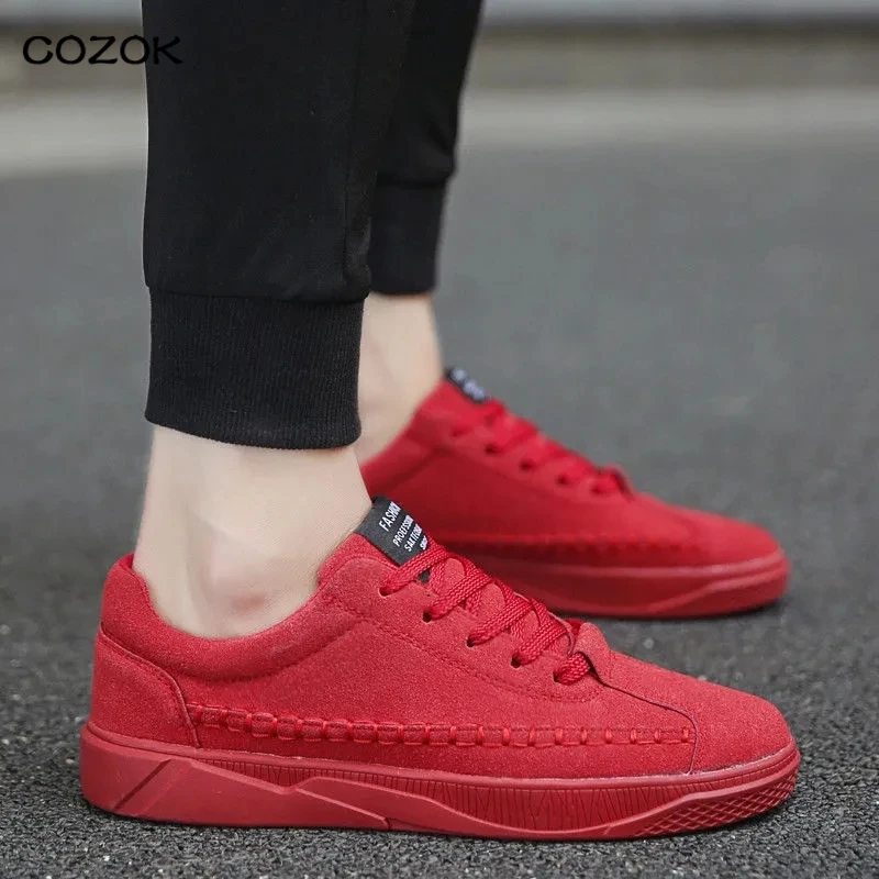 

Students of sports shoes 2022 fashion faux suede mens vulcan sneakers black outside casual shoes boy platform sneakers