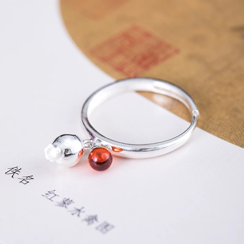 

Заварной крем Мода кольцо 2021 тенденция 925 стерлингового серебра простой дизайн с экстрактом граната кольцо для женщин Регулируемый ювелирн...