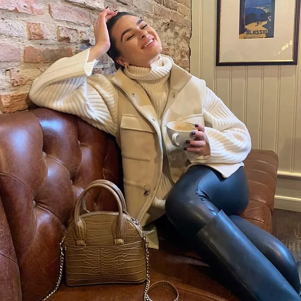 

New Arrival Modish Waistcoat with Pocket Solid Turn Down Collar Woolen Jackets Sleeveless Single Breasted Coat Women Spring 2021