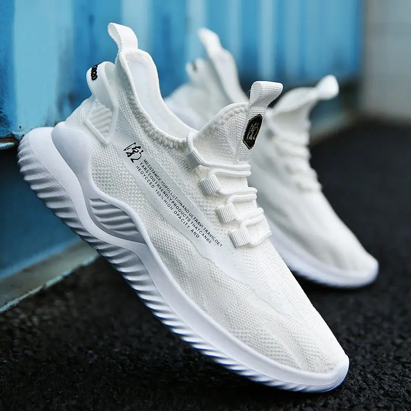 

2020 Summer New Breathable Men White Sports Casual Shoes Brand Sneakers Mens Shoes Fashion Mesh Walking Shoes Tenis Masculino