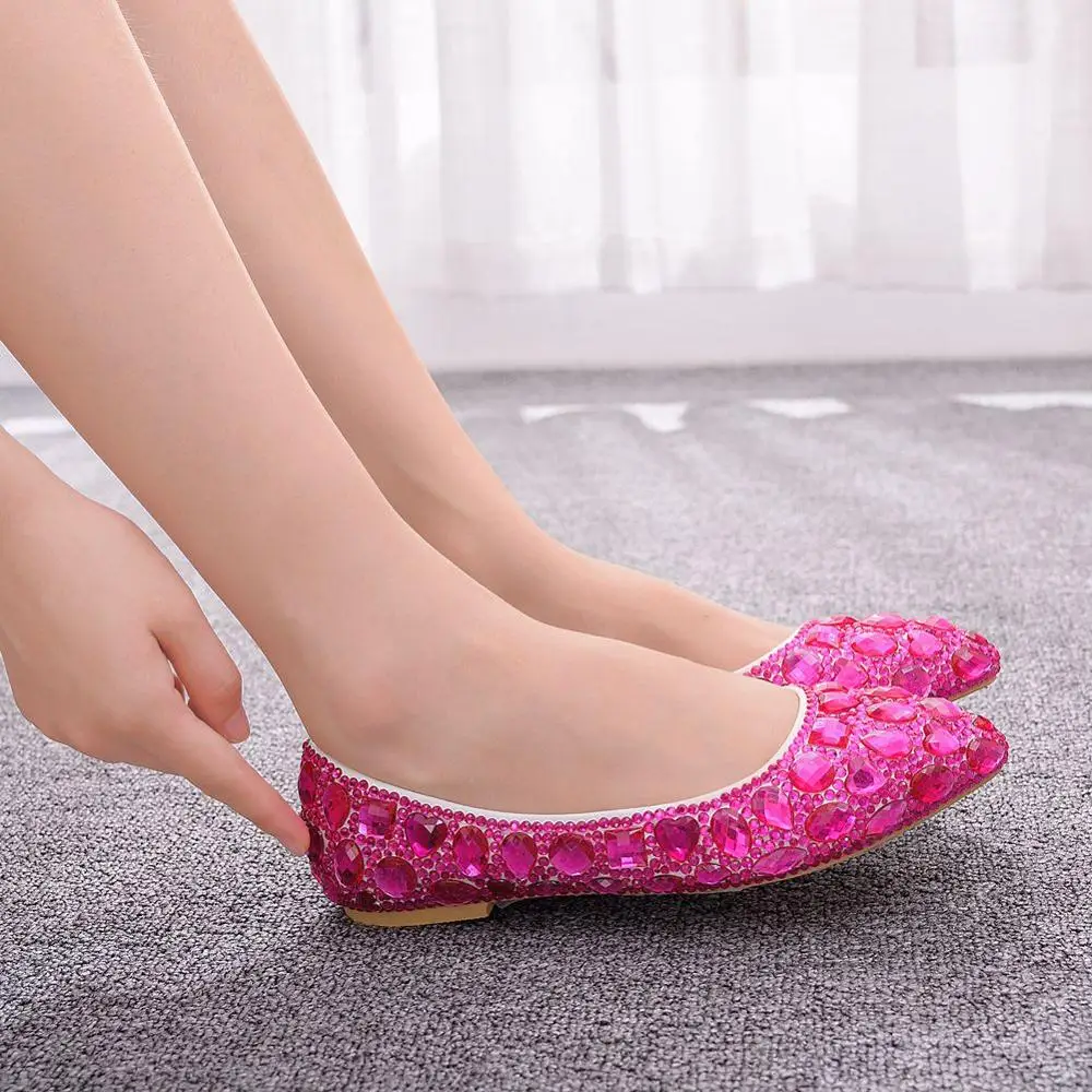 Женские свадебные туфли с острым носком разноцветные на плоской подошве