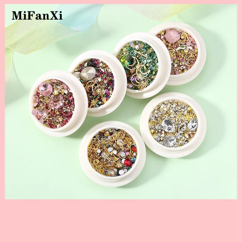 

Gold Metal Nail Studs Rhinestone Jewelry Rivet Mixes Sizes Beads Frame Sequins Manicure 3D Nail Art Decoration
